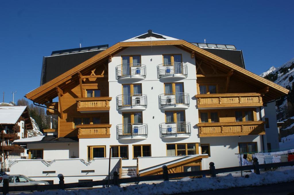 Haus Bergkristall Bed & Breakfast Obergurgl Exterior foto